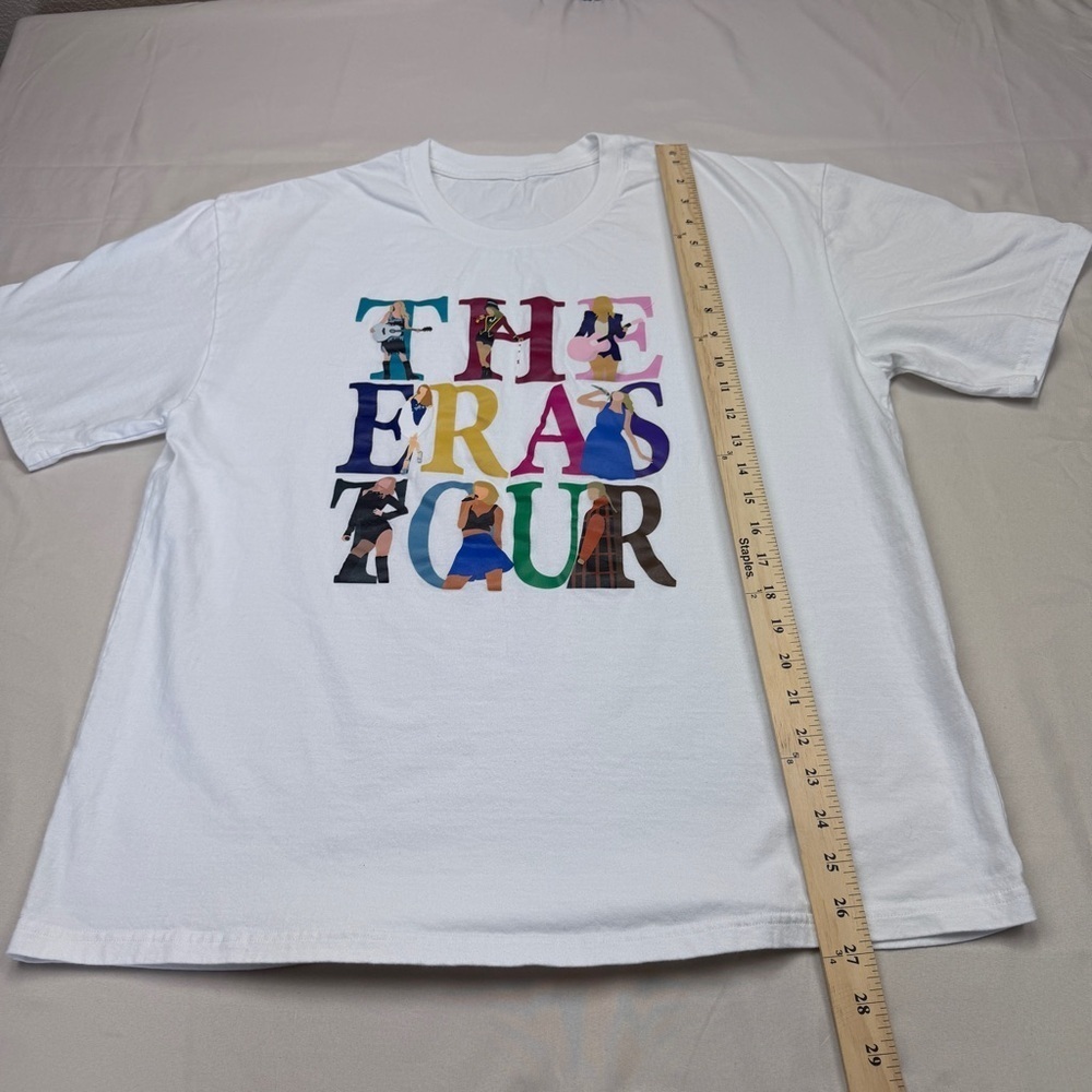 Taylor Swift White 'The Eras Tour' Short Sleeve Tee - Picture 4 of 7